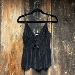 A&F Silky pleated baby doll top